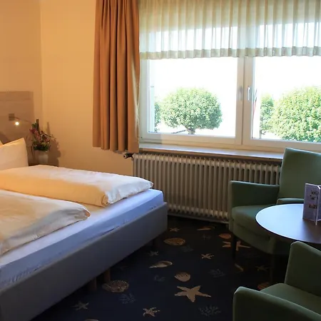 Seeterrassen 3* Laboe