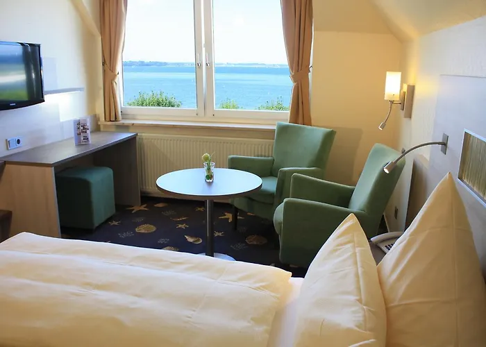 Seeterrassen 3* Laboe